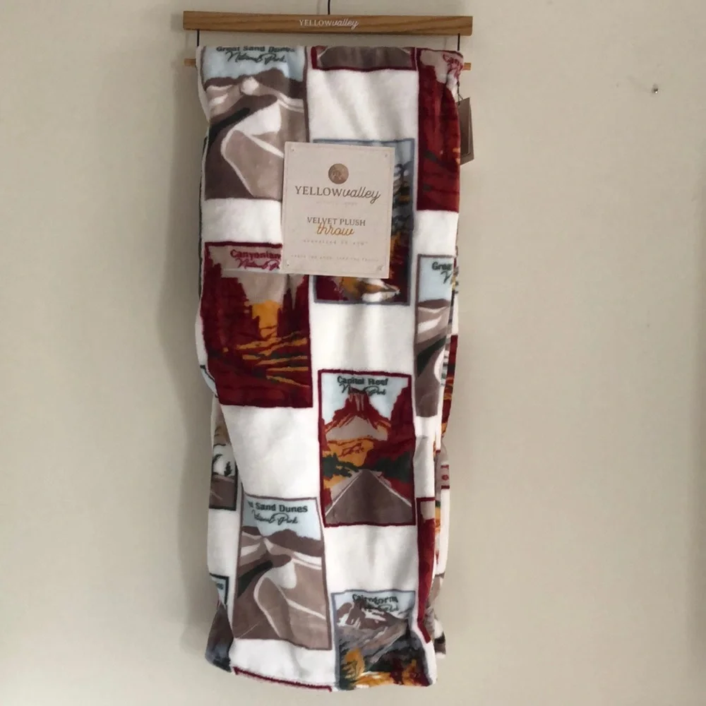 Yellowalley NATIONAL PARKS Plush Throw Blanket